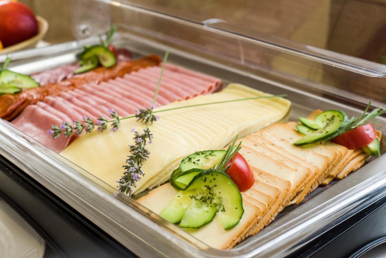 Regia Panzio Bed & Breakfast Halaszi Ngoại thất bức ảnh