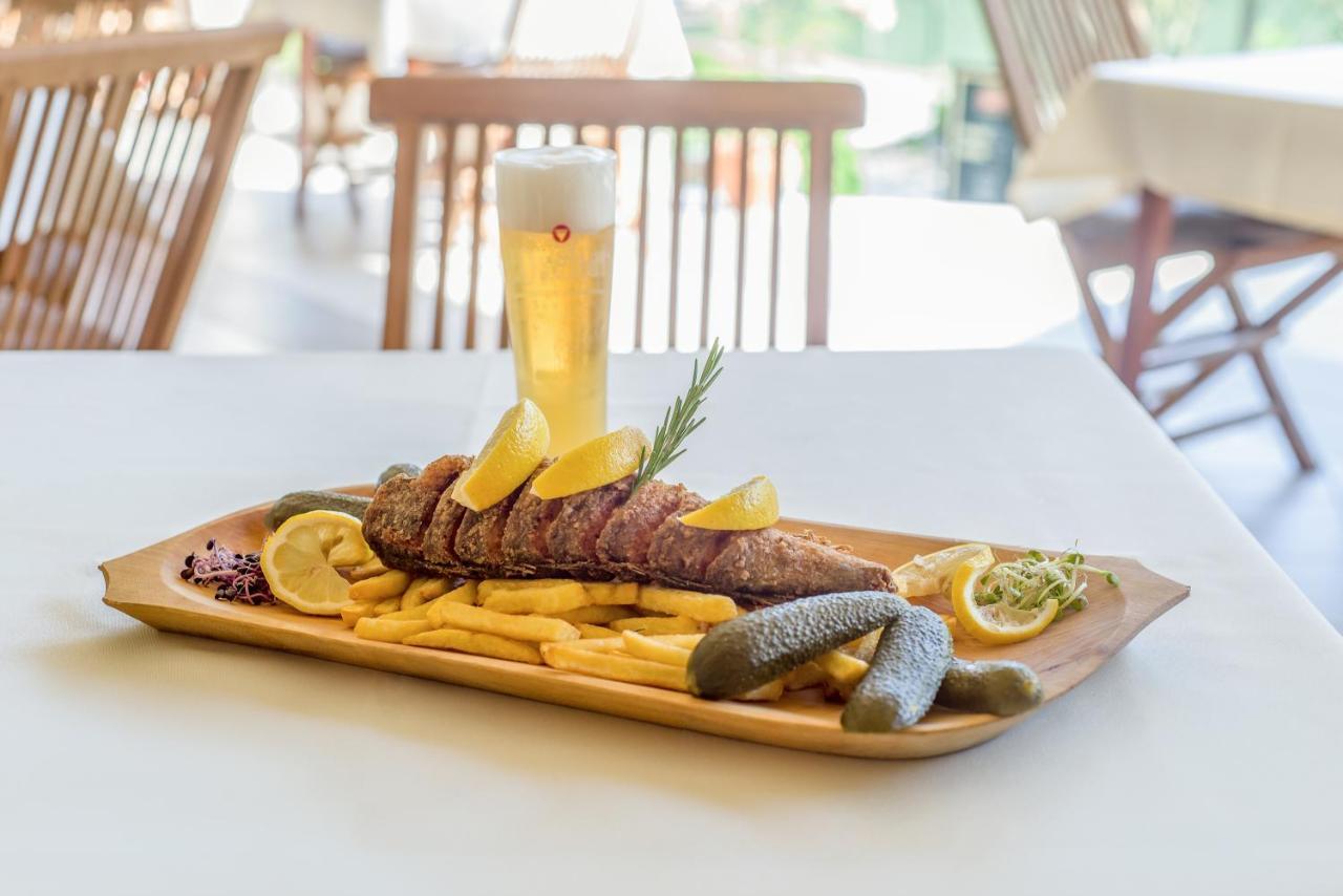 Regia Panzio Bed & Breakfast Halaszi Ngoại thất bức ảnh