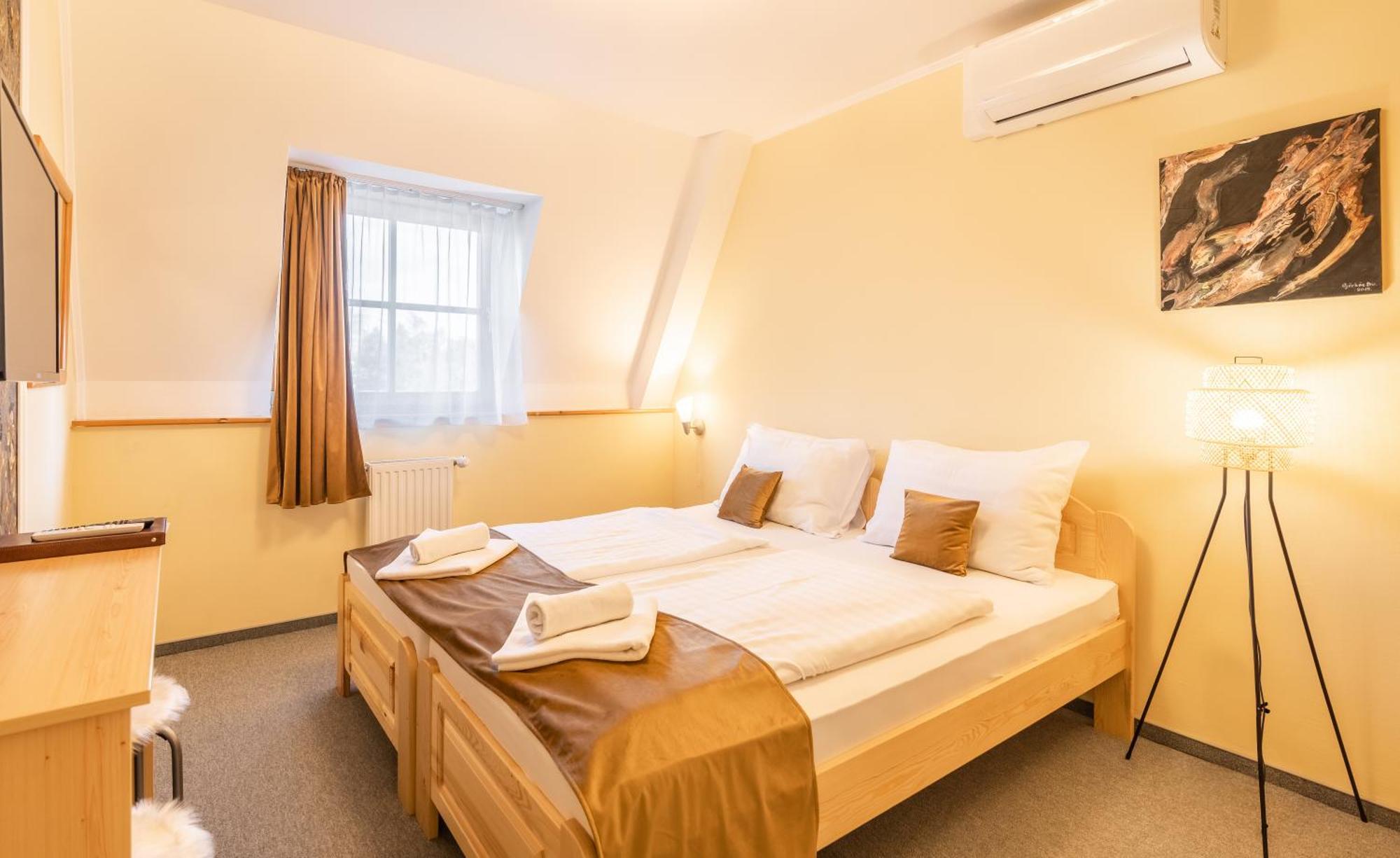 Regia Panzio Bed & Breakfast Halaszi Ngoại thất bức ảnh